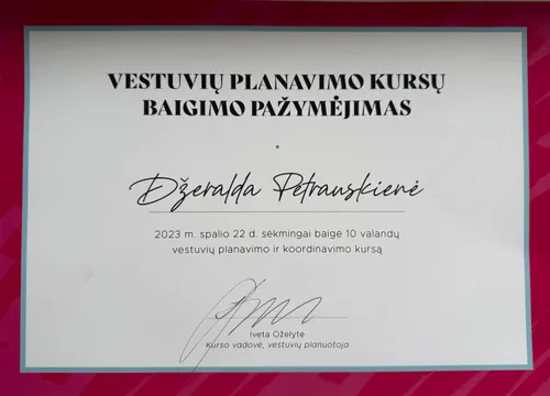 Diplomas is vestuviu planavimo mokymu